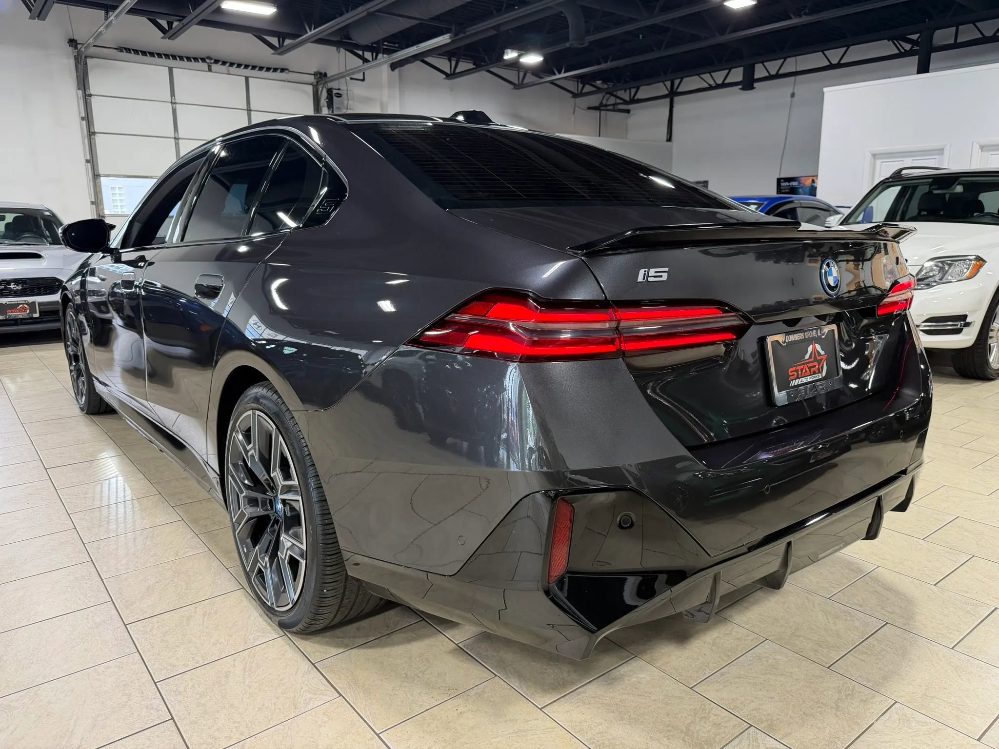Used 2024 BMW i5 M60 w/ Premium Package AWD/4WD image 6