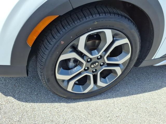 Used 2020 Kia Soul X-Line FWD image 15
