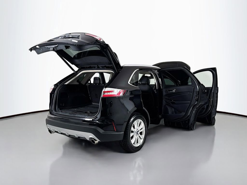 Used 2020 Ford Edge Titanium w/ Cargo Accessory Package FWD image 22