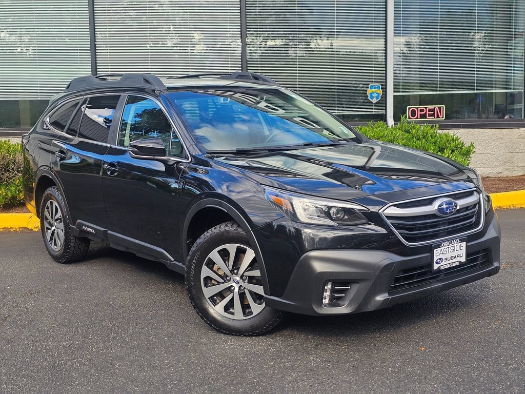 Used 2022 Subaru Outback Premium w/ Tech Package 1 AWD/4WD image 1