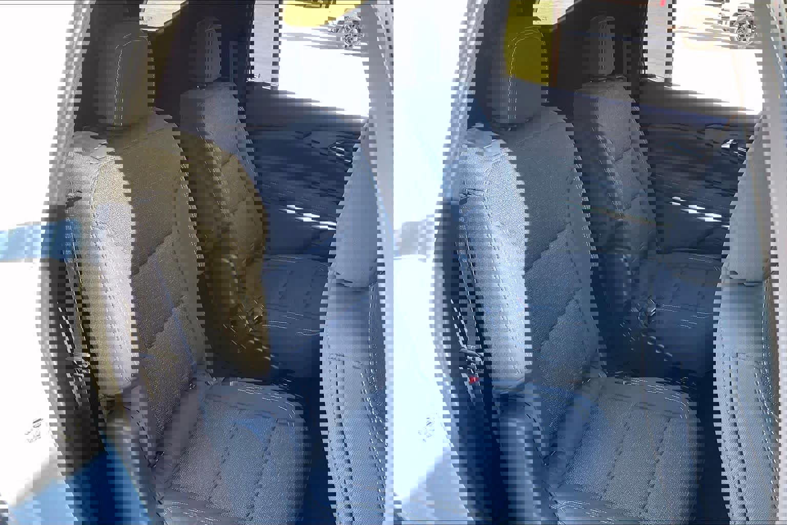 Certified 2025 Chevrolet Traverse LT image 19