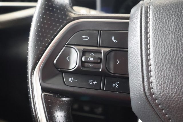 Certified 2025 Toyota Tundra SR5 AWD/4WD image 18