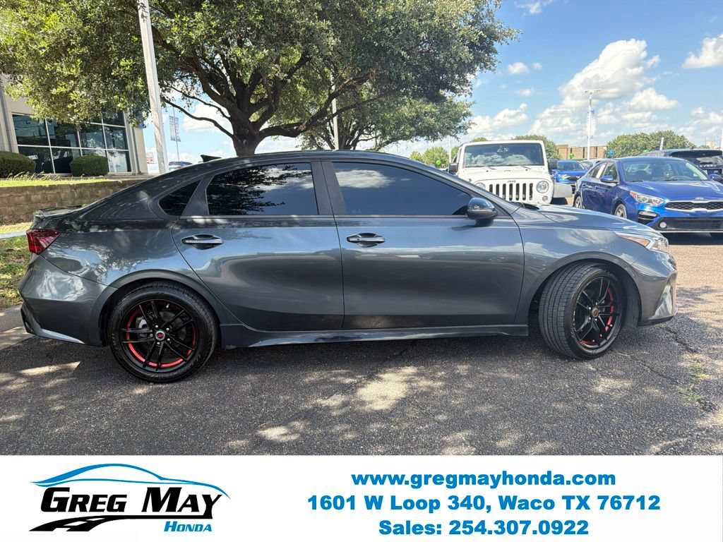 Used 2022 Kia Forte GT-Line FWD image 2