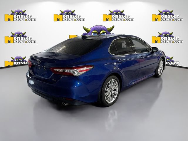 Used 2018 Toyota Camry L image 4