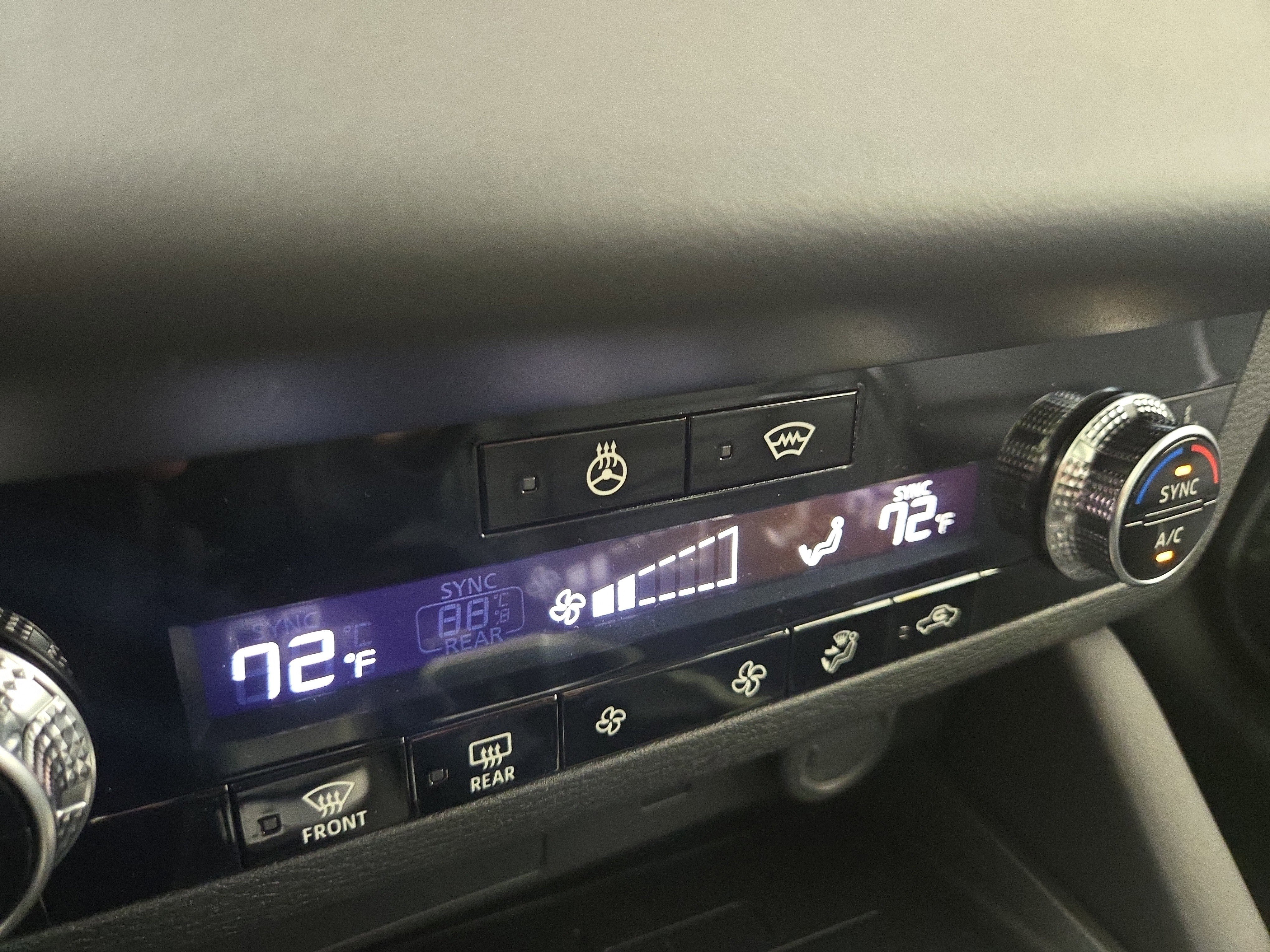 New 2026 Mitsubishi Outlander SE image 28