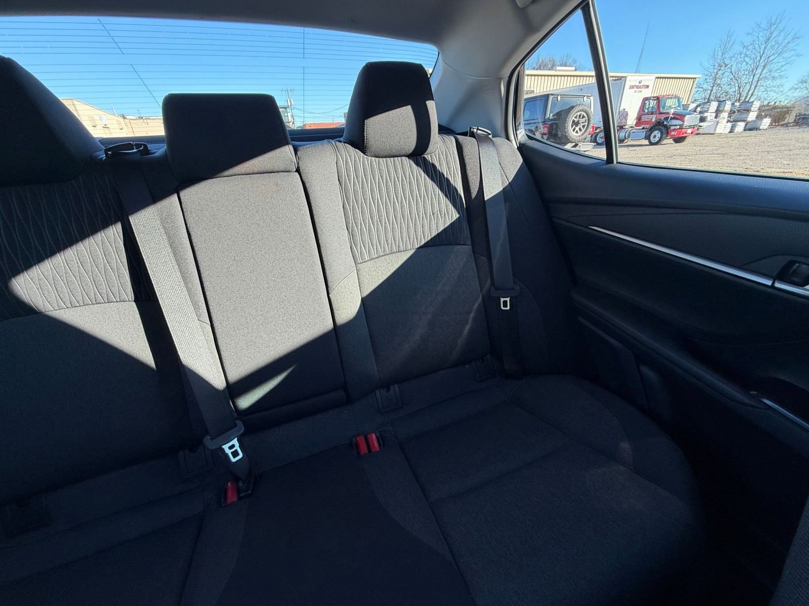 Used 2025 Toyota Camry LE image 36