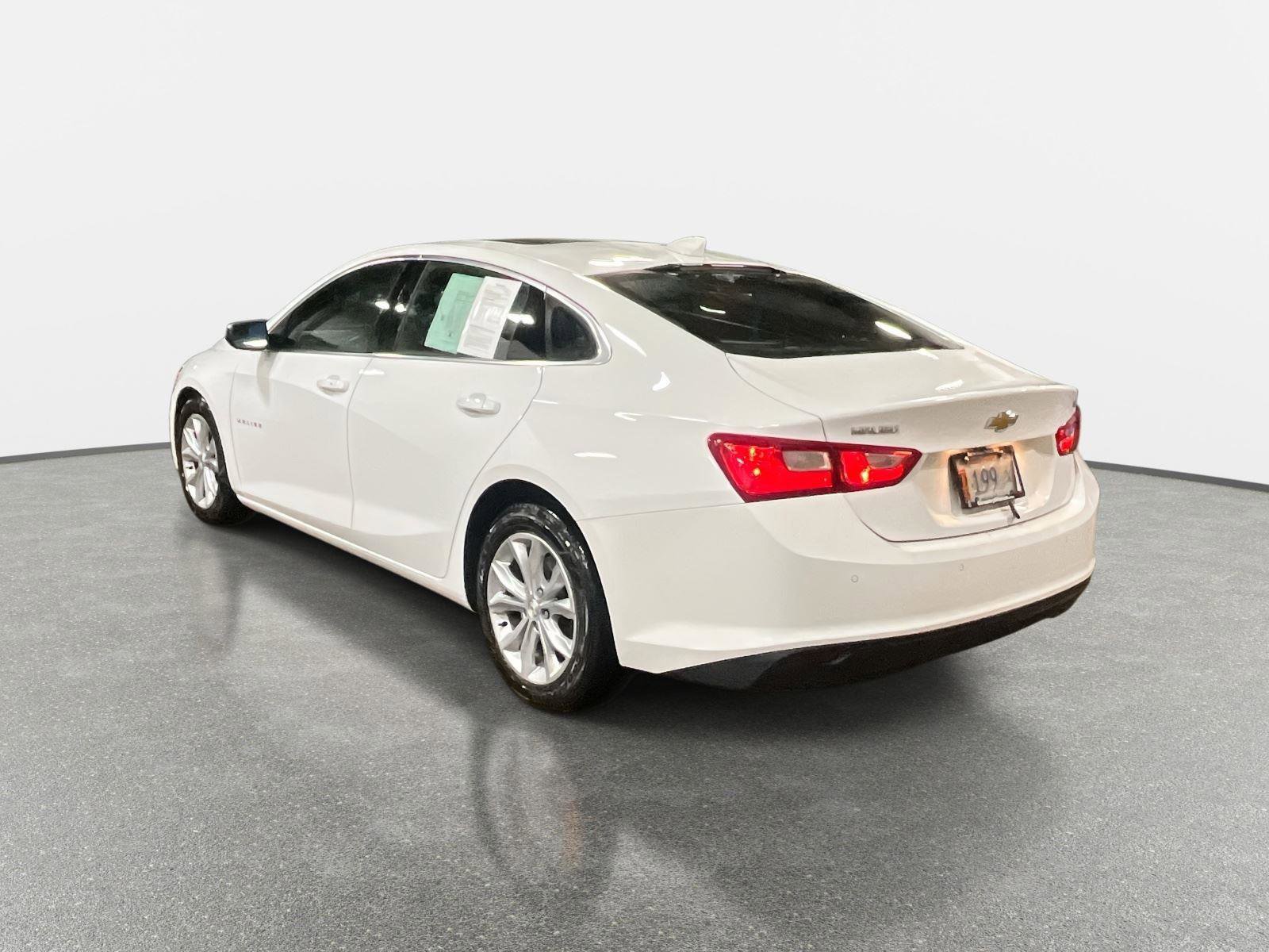 Used 2024 Chevrolet Malibu LT image 7