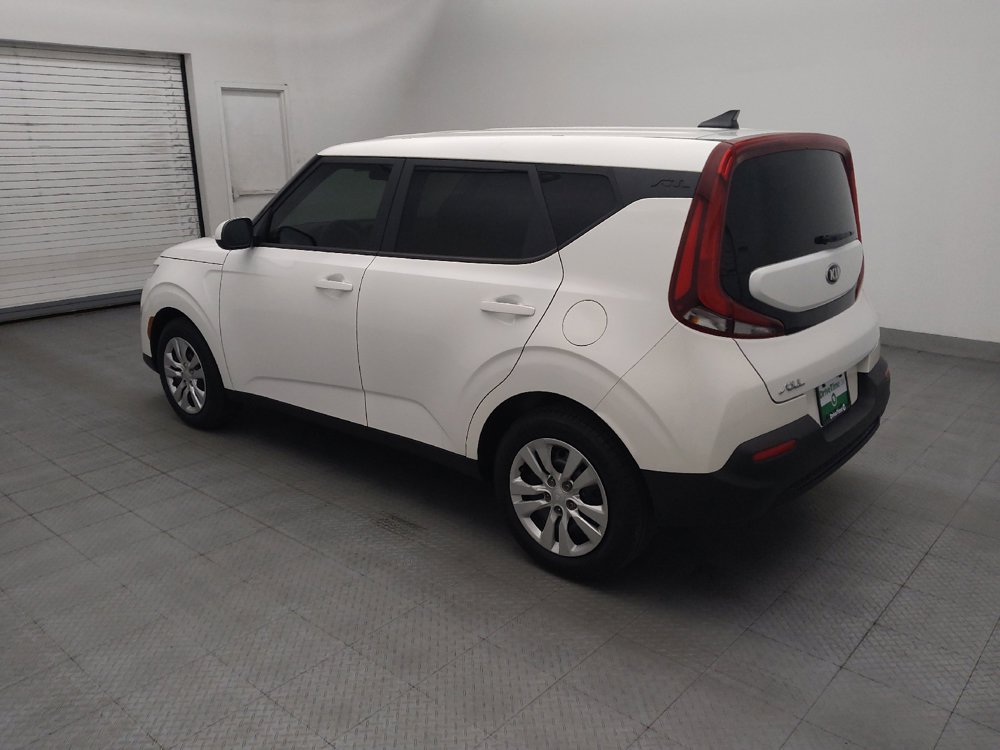 Used 2021 Kia Soul LX FWD image 3