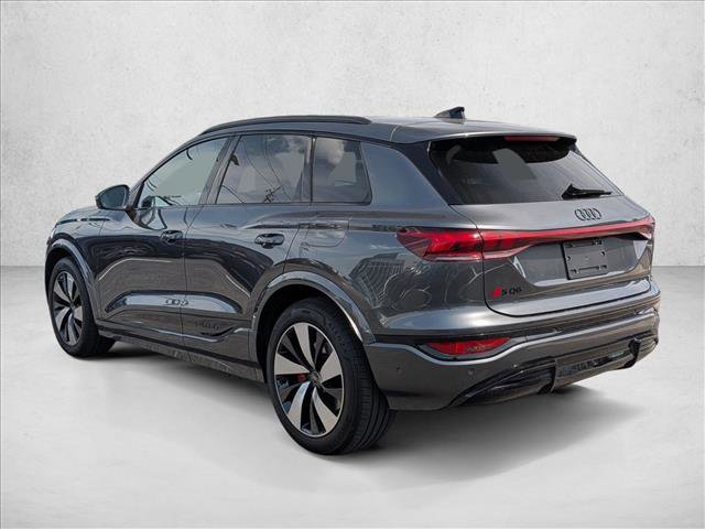 Certified 2025 Audi SQ6 e-tron Prestige w/ Black Optic Package AWD/4WD image 8