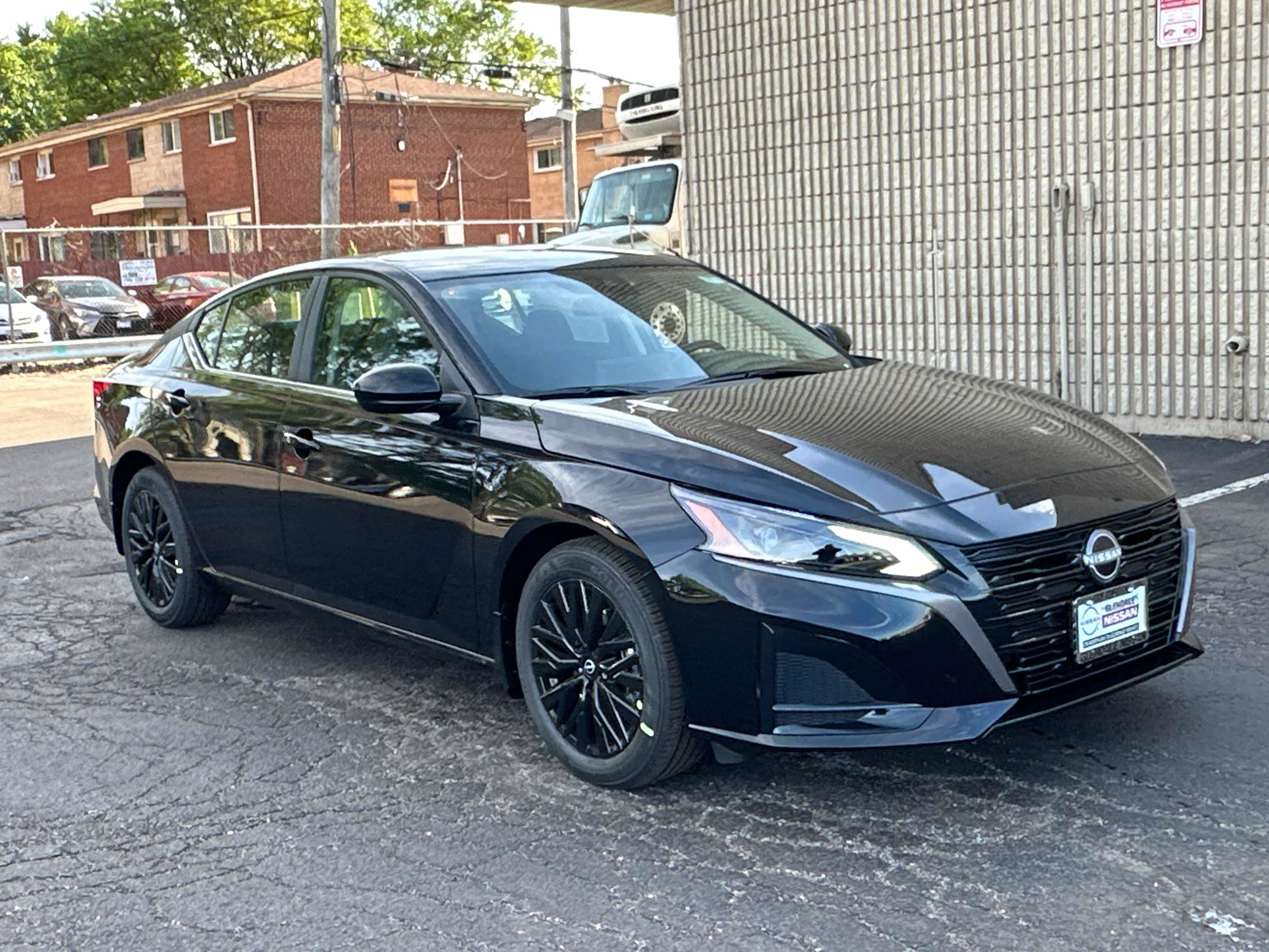 New 2026 Nissan Altima 2.5 SV w/ SV Special Edition Package FWD image 3