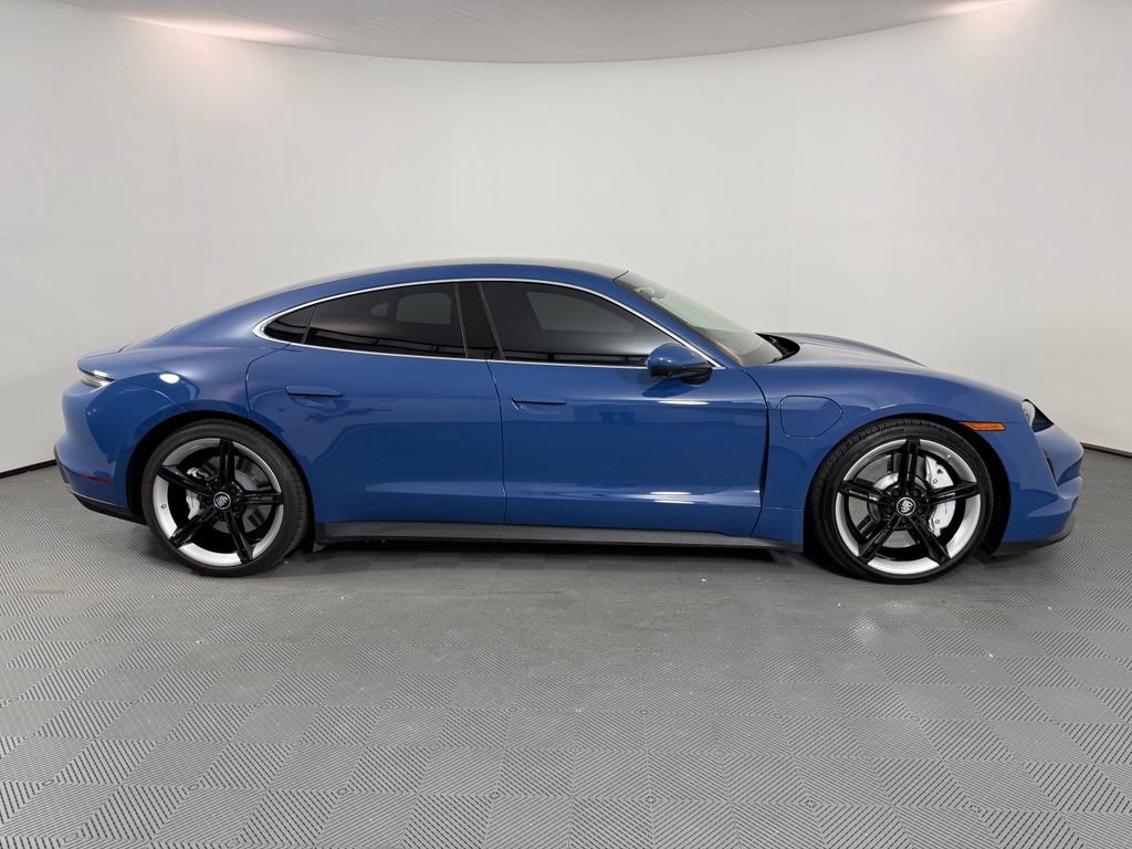 Certified 2022 Porsche Taycan 4S AWD/4WD image 8