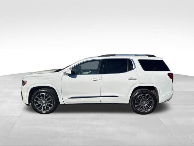 Used 2023 GMC Acadia Denali image 5