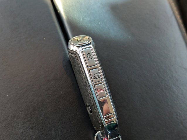 Used 2019 Kia K900 Luxury w/ VIP Package image 33