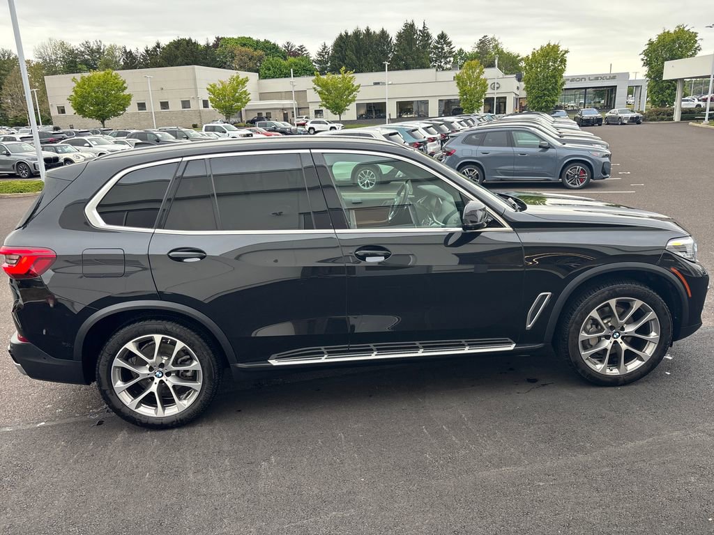 Used 2019 BMW X5 xDrive40i w/ Premium Package 2 AWD/4WD image 7