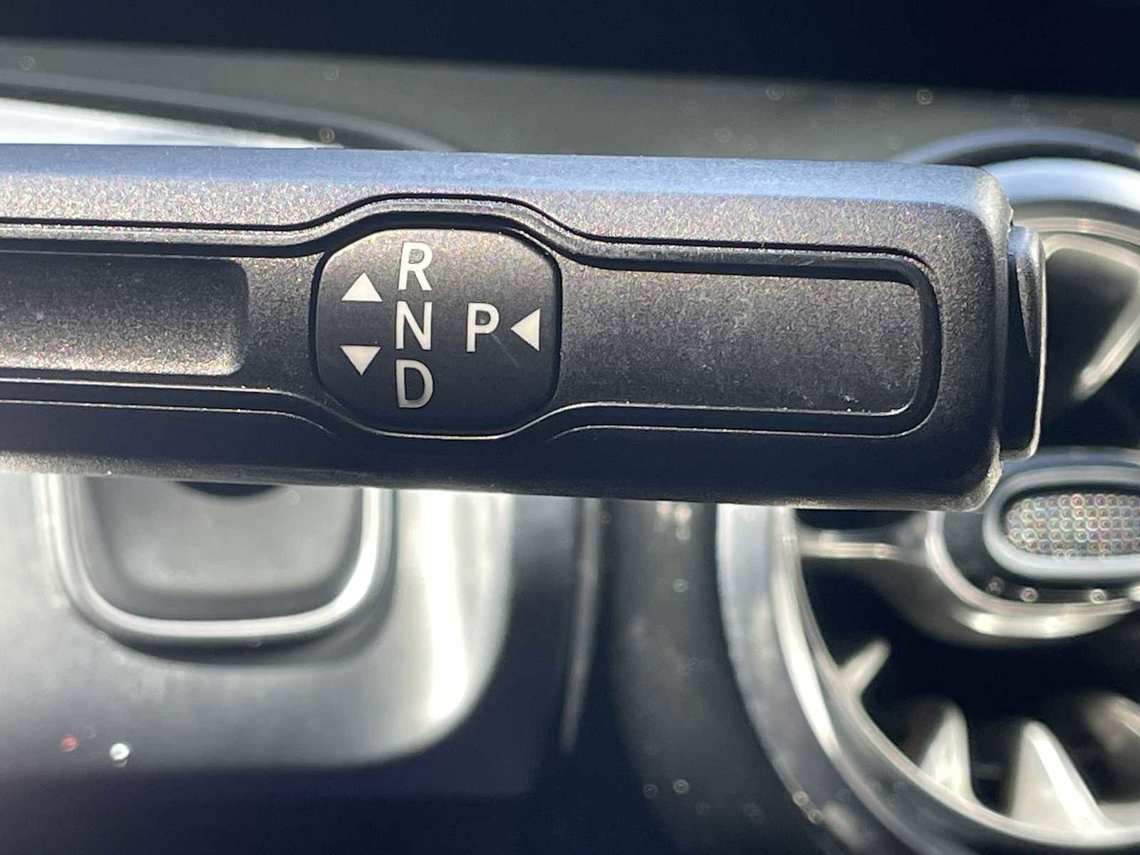 Used 2023 Mercedes-Benz EQB 250+ image 21