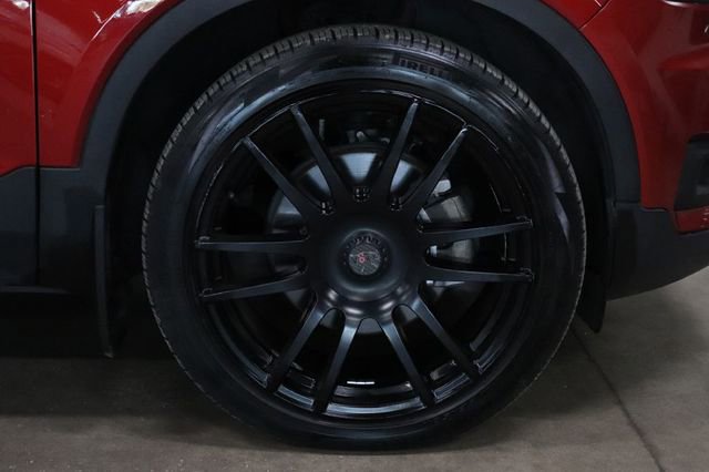 Used 2020 Volvo XC40 T5 R-Design w/ Protection Package Premier image 41