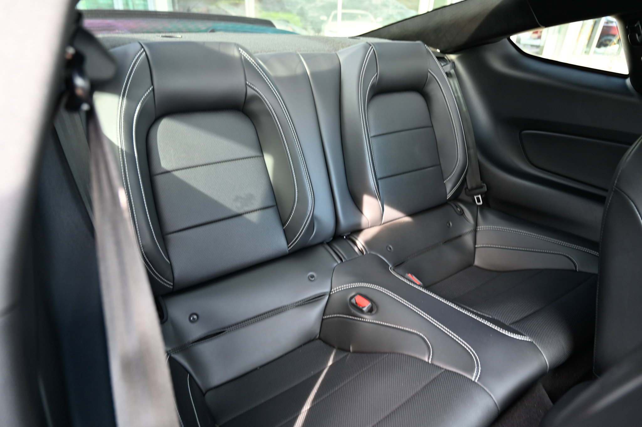 Used 2021 Ford Mustang Shelby GT500 w/ Technology Package image 44