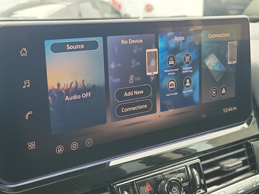 New 2026 Nissan Pathfinder Platinum AWD/4WD image 33