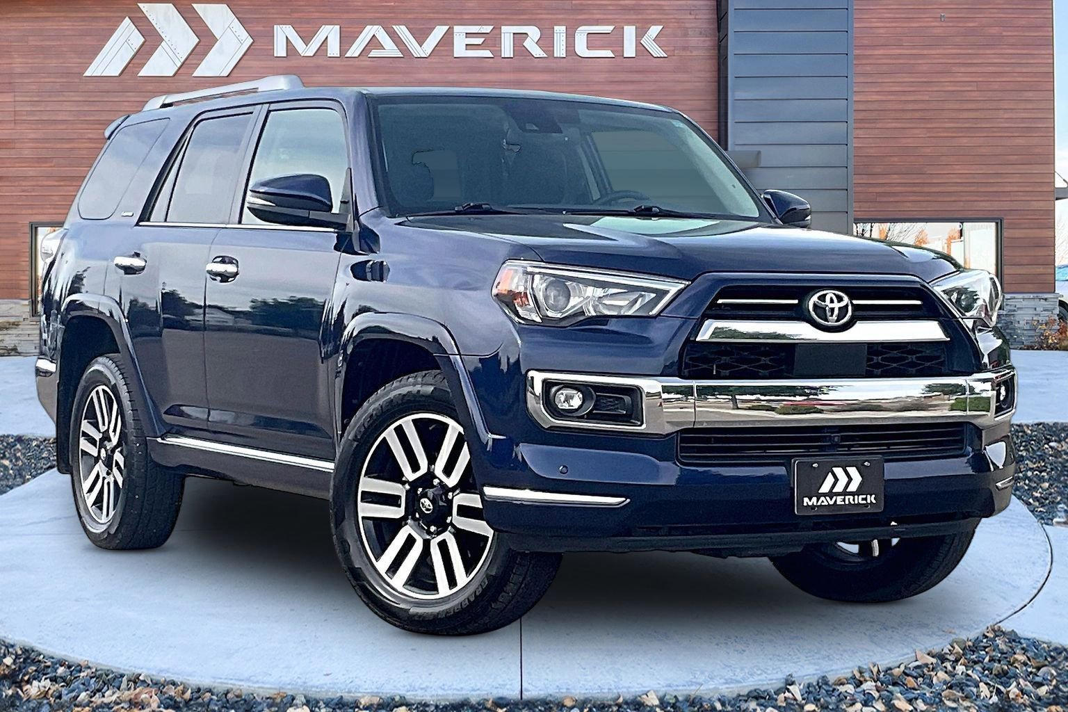 Used 2022 Toyota 4Runner Limited AWD/4WD image 1