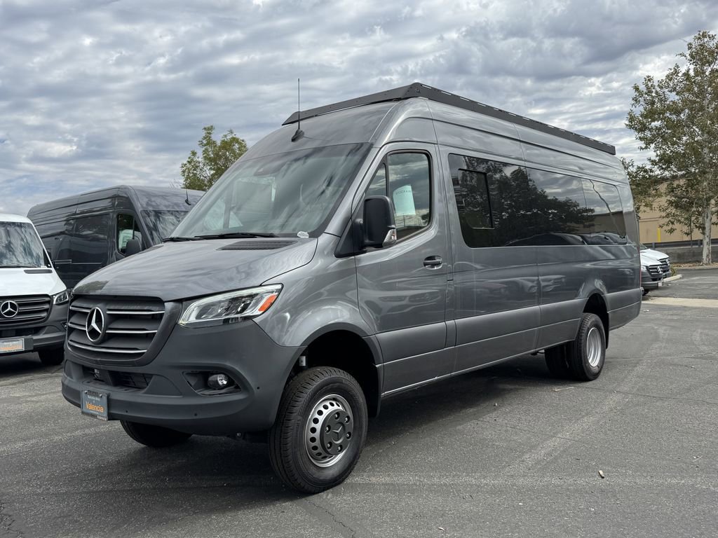 Used 2024 Mercedes-Benz Sprinter 3500 image 2