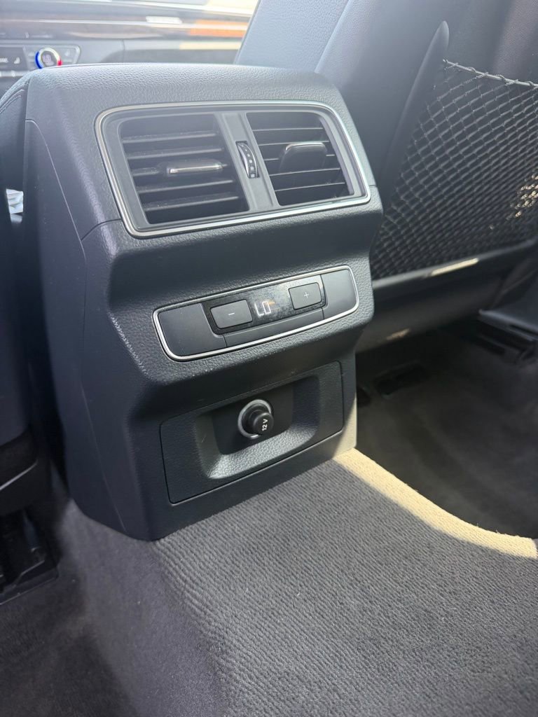 Used 2019 Audi Q5 2.0T Premium w/ Convenience Package AWD/4WD image 9