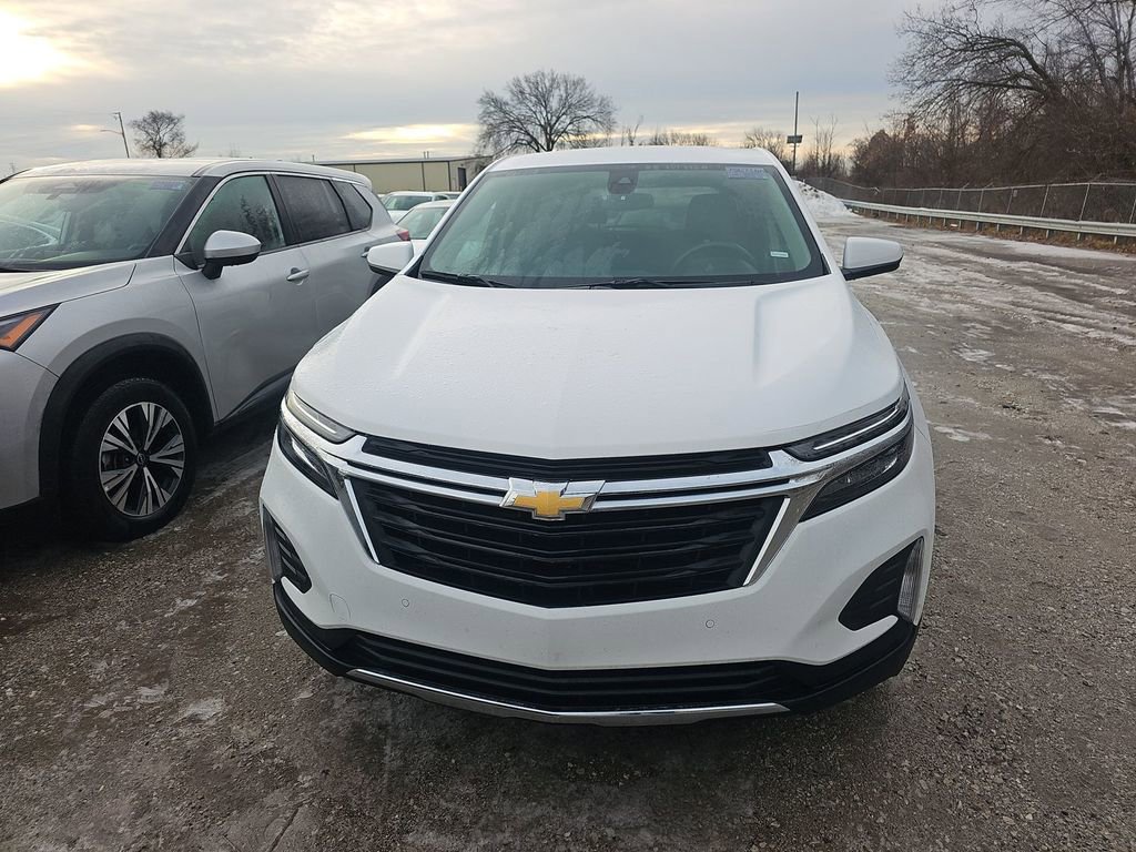 Used 2024 Chevrolet Equinox LT image 18