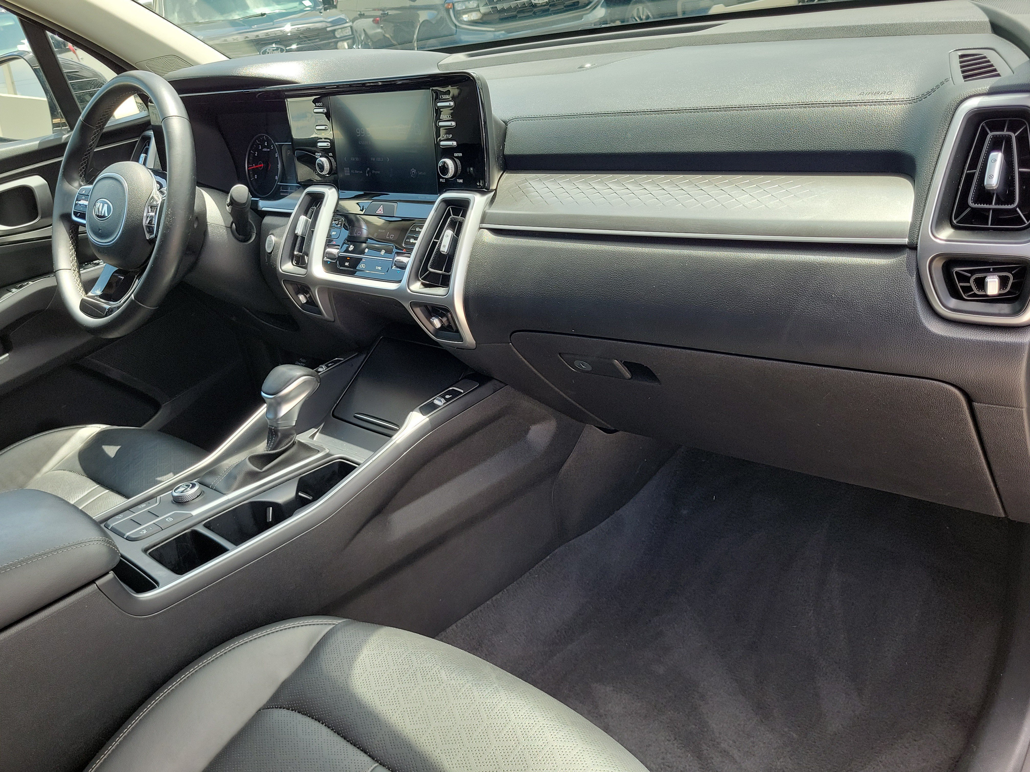 Used 2021 Kia Sorento S FWD image 19