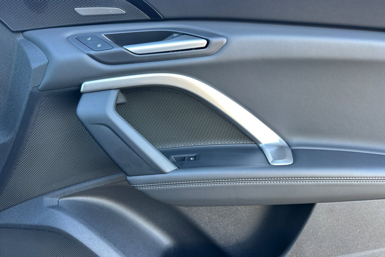 Used 2025 Audi Q5 Premium Plus w/ Premium Plus image 21