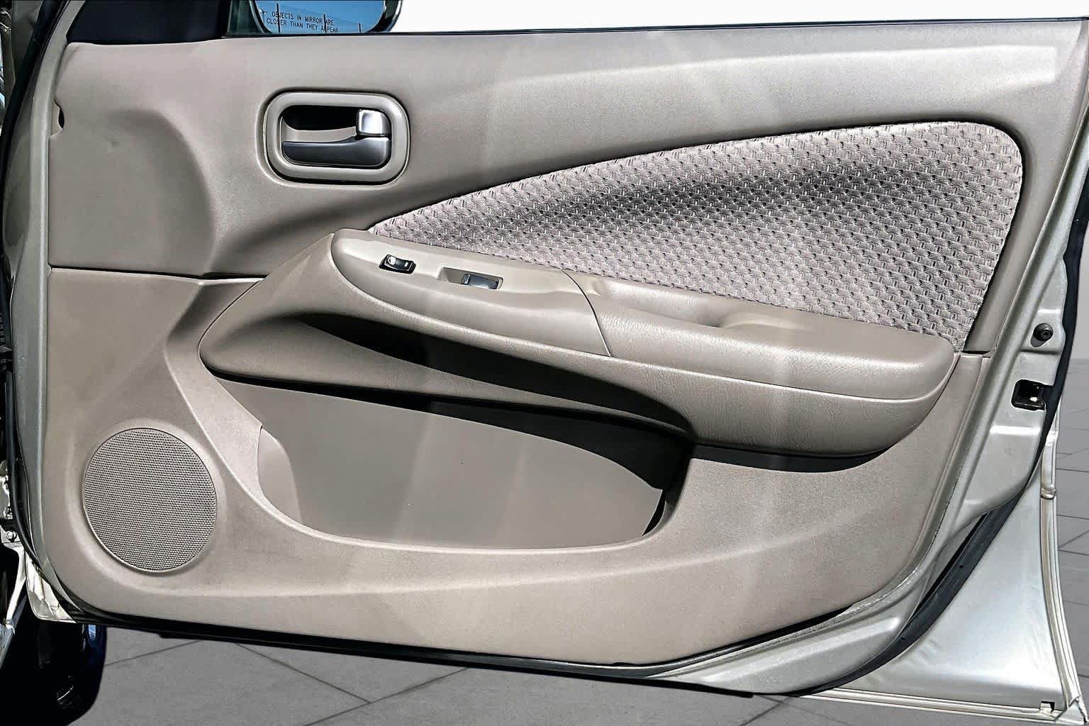 Used 2004 Nissan Sentra S FWD image 23