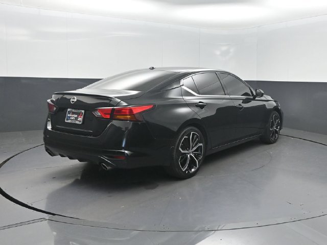 Used 2024 Nissan Altima 2.5 SR FWD image 29