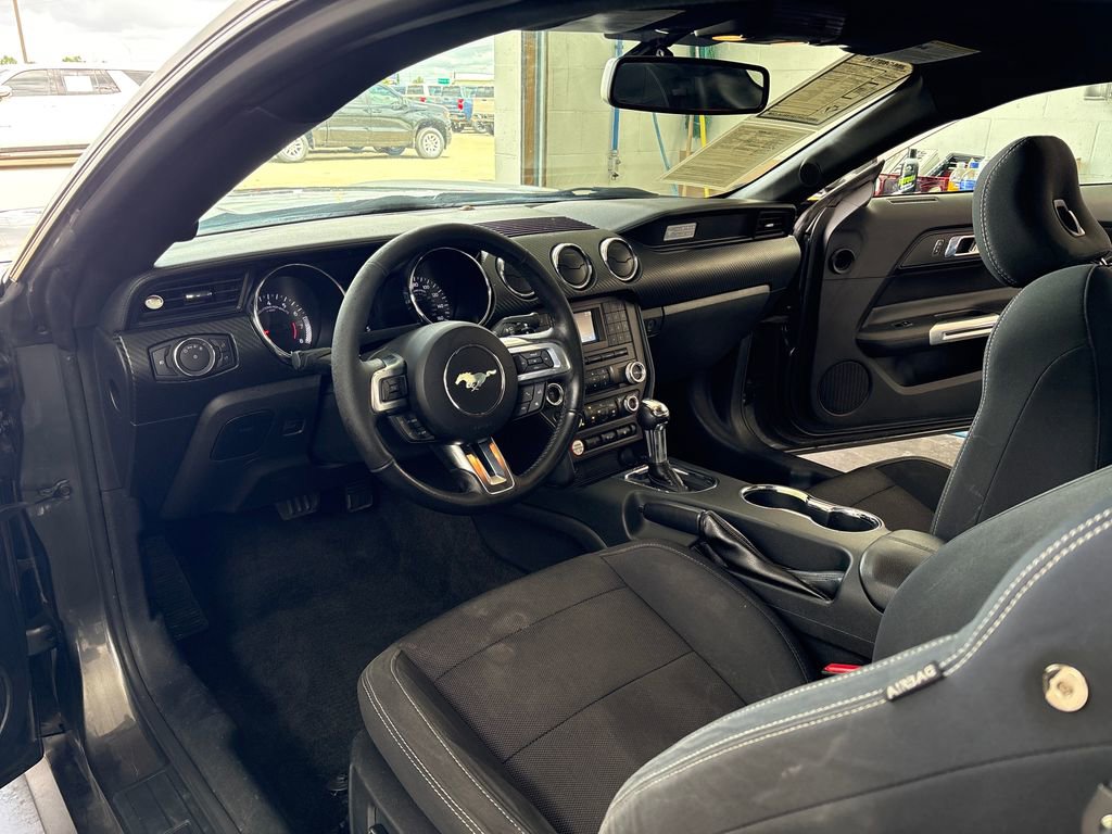 Used 2016 Ford Mustang Coupe w/ Equipment Group 051A RWD image 19