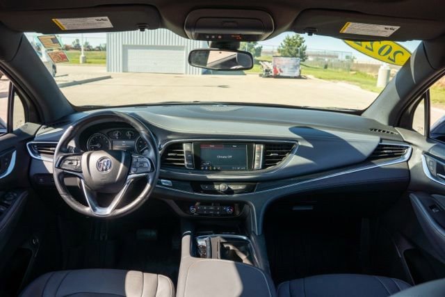 Used 2022 Buick Enclave Essence w/ Experience Buick Package AWD/4WD image 14