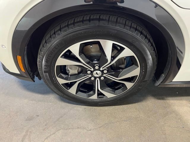 Used 2022 Ford Mustang Mach-E Premium RWD image 29