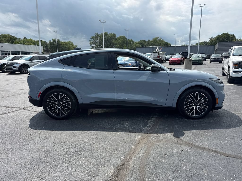 Used 2025 Ford Mustang Mach-E Premium AWD/4WD image 7