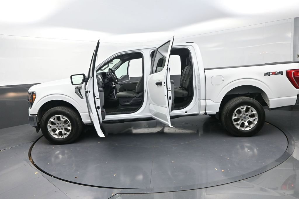 Used 2023 Ford F150 XLT image 32