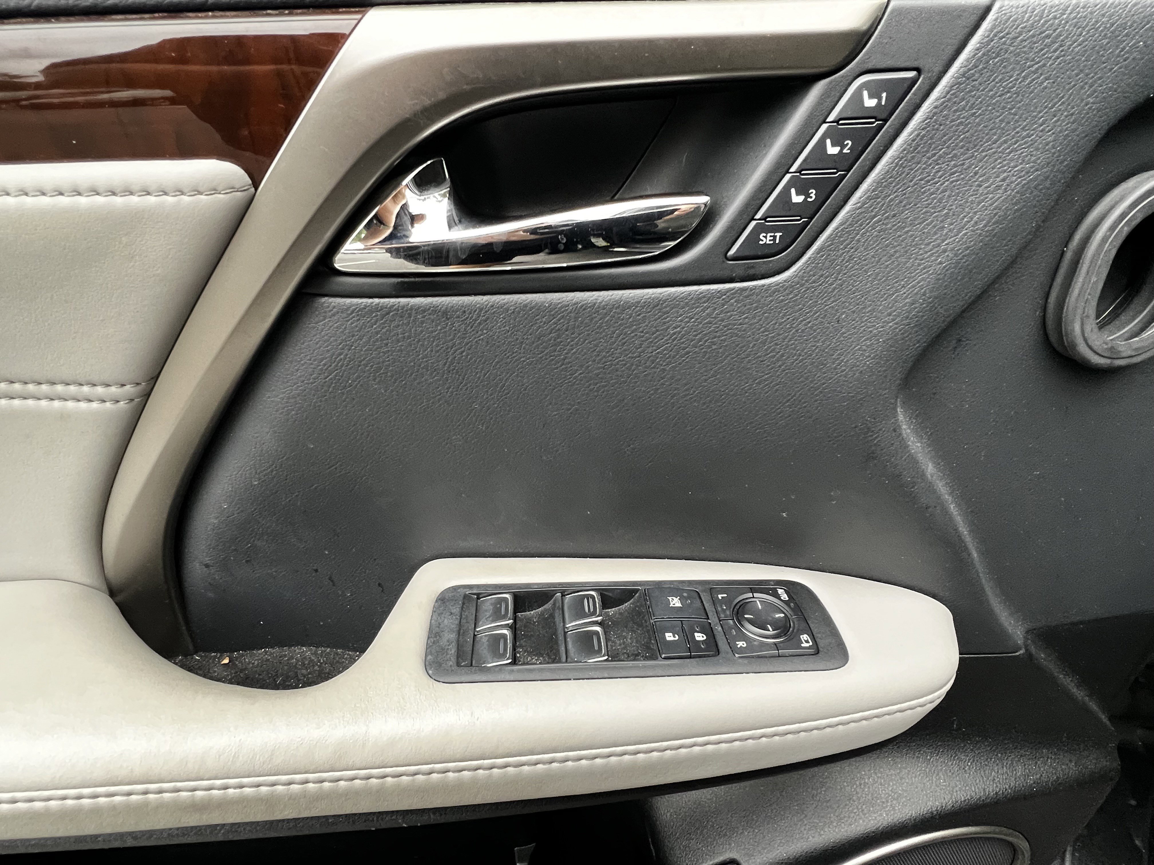 Used 2017 Lexus RX 350 AWD w/ Premium Package image 14