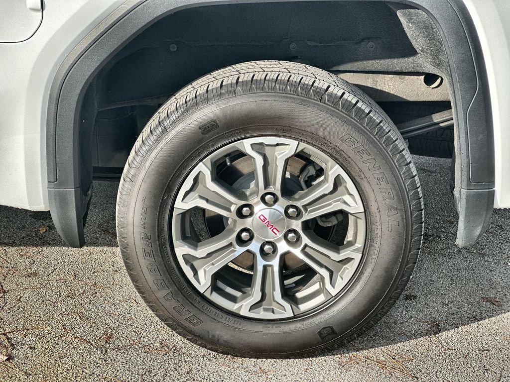 Certified 2024 GMC Sierra 1500 SLT image 32