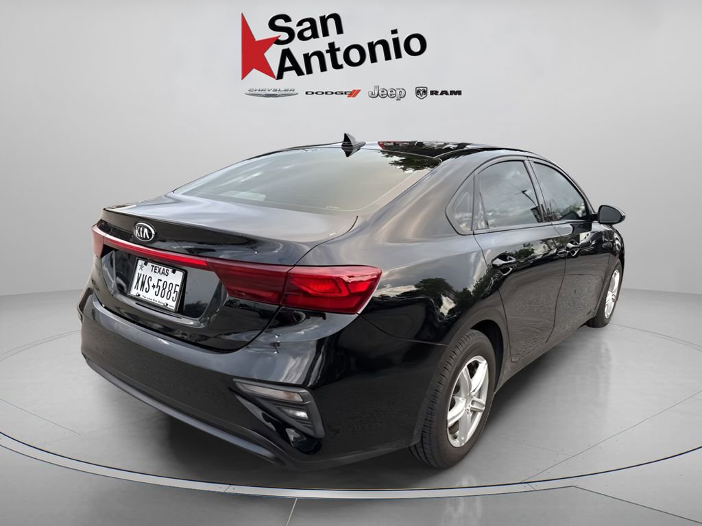 Used 2019 Kia Forte Sedan FWD image 11