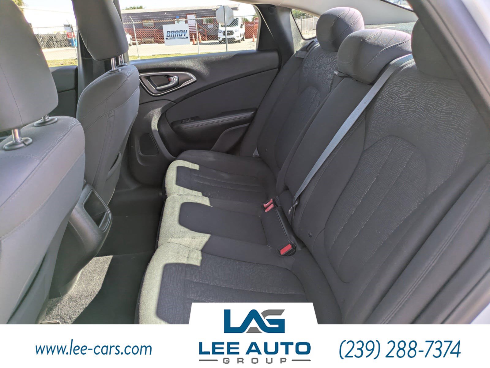 Used 2016 Chrysler 200 Limited image 10