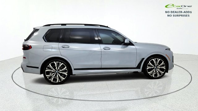 Used 2023 BMW X7 xDrive40i w/ Executive Package AWD/4WD image 10