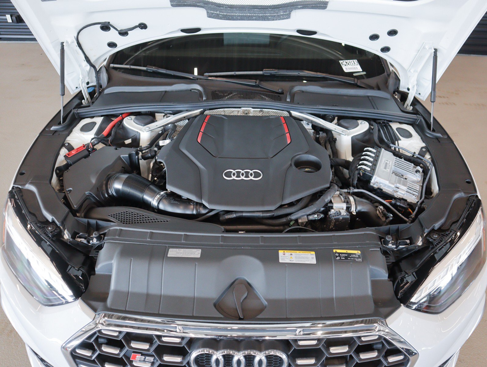 Used 2023 Audi S5 Premium Plus w/ Premium Plus Package AWD/4WD image 4
