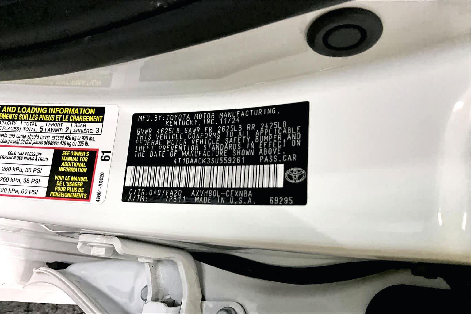 Used 2025 Toyota Camry LE FWD image 36