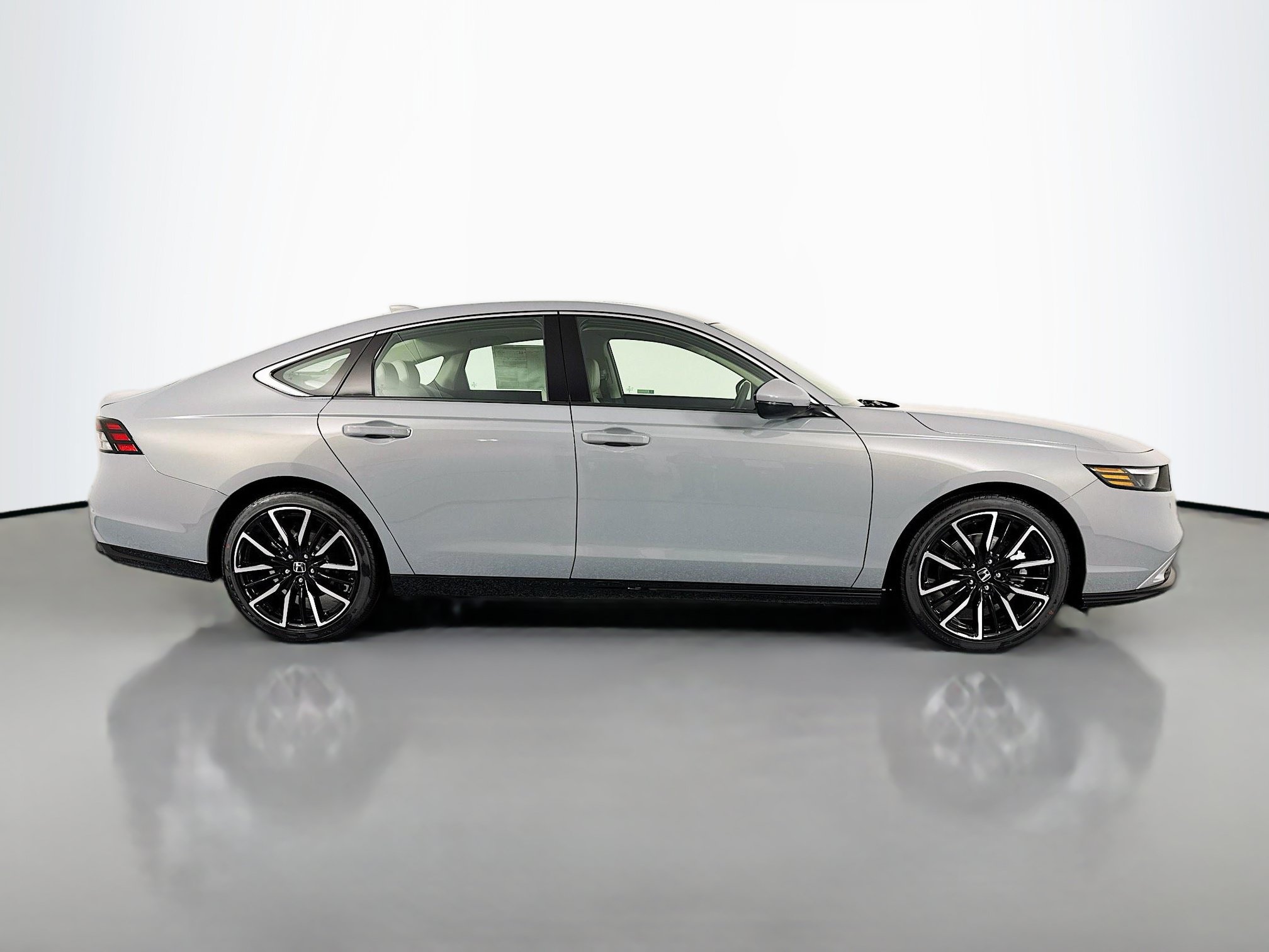 New 2026 Honda Accord Touring image 4