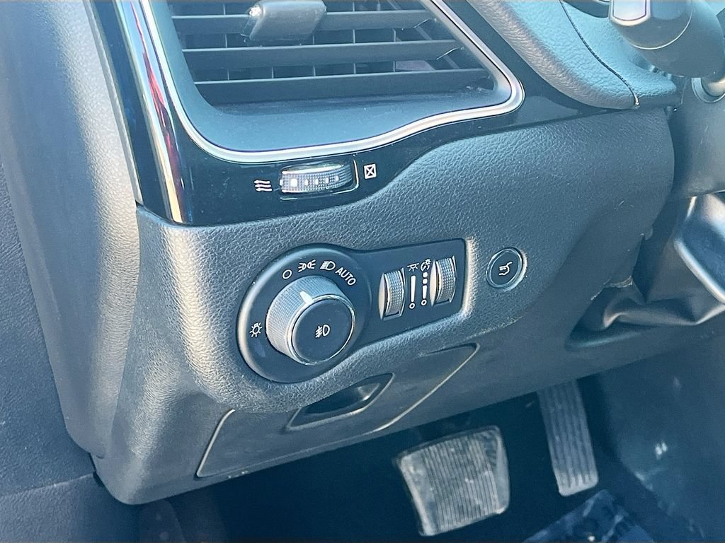 Used 2023 Jeep Cherokee Altitude Lux AWD/4WD image 10