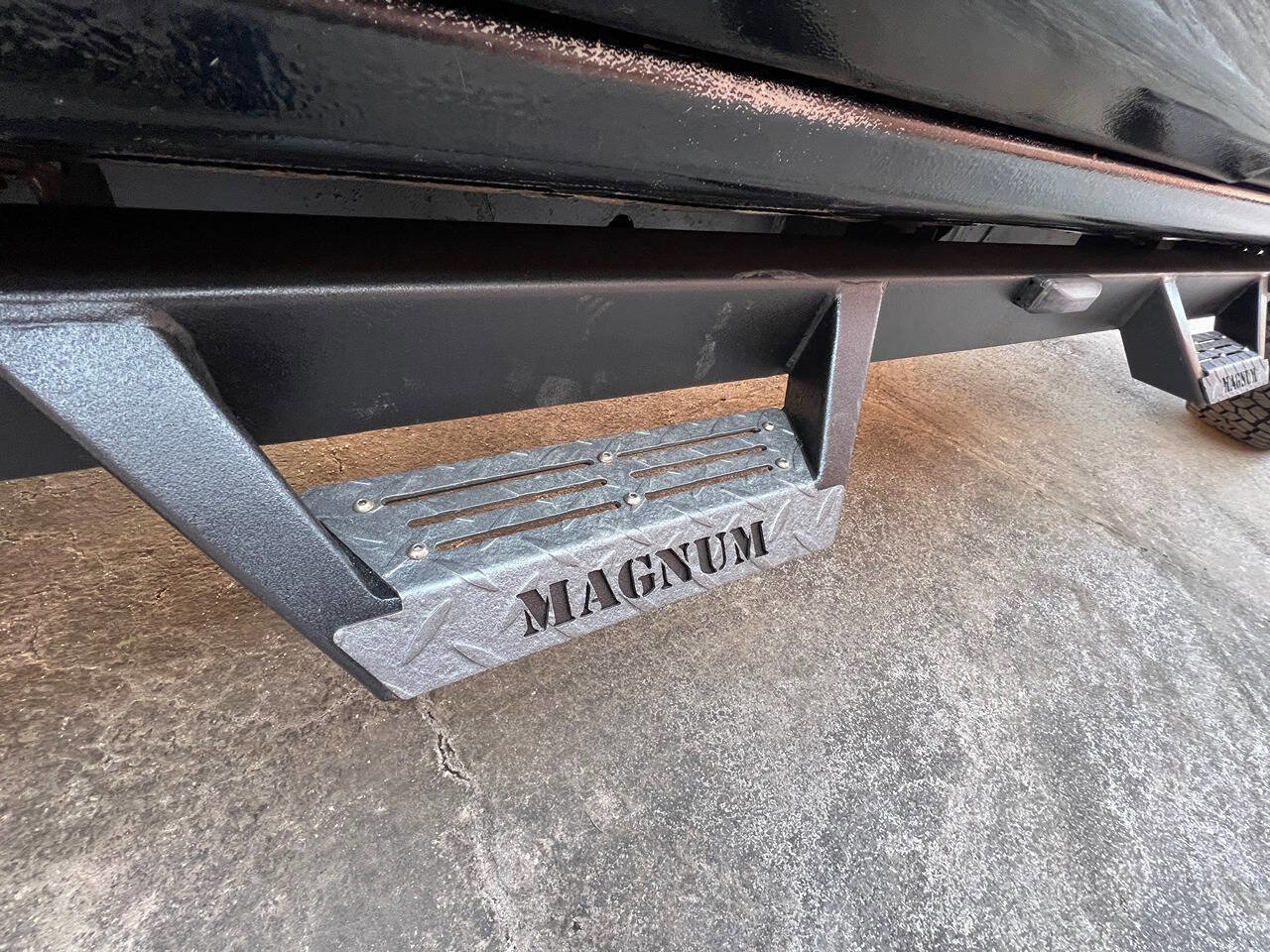 Used 2018 Chevrolet Silverado 2500 High Country w/ Duramax Plus Package image 15