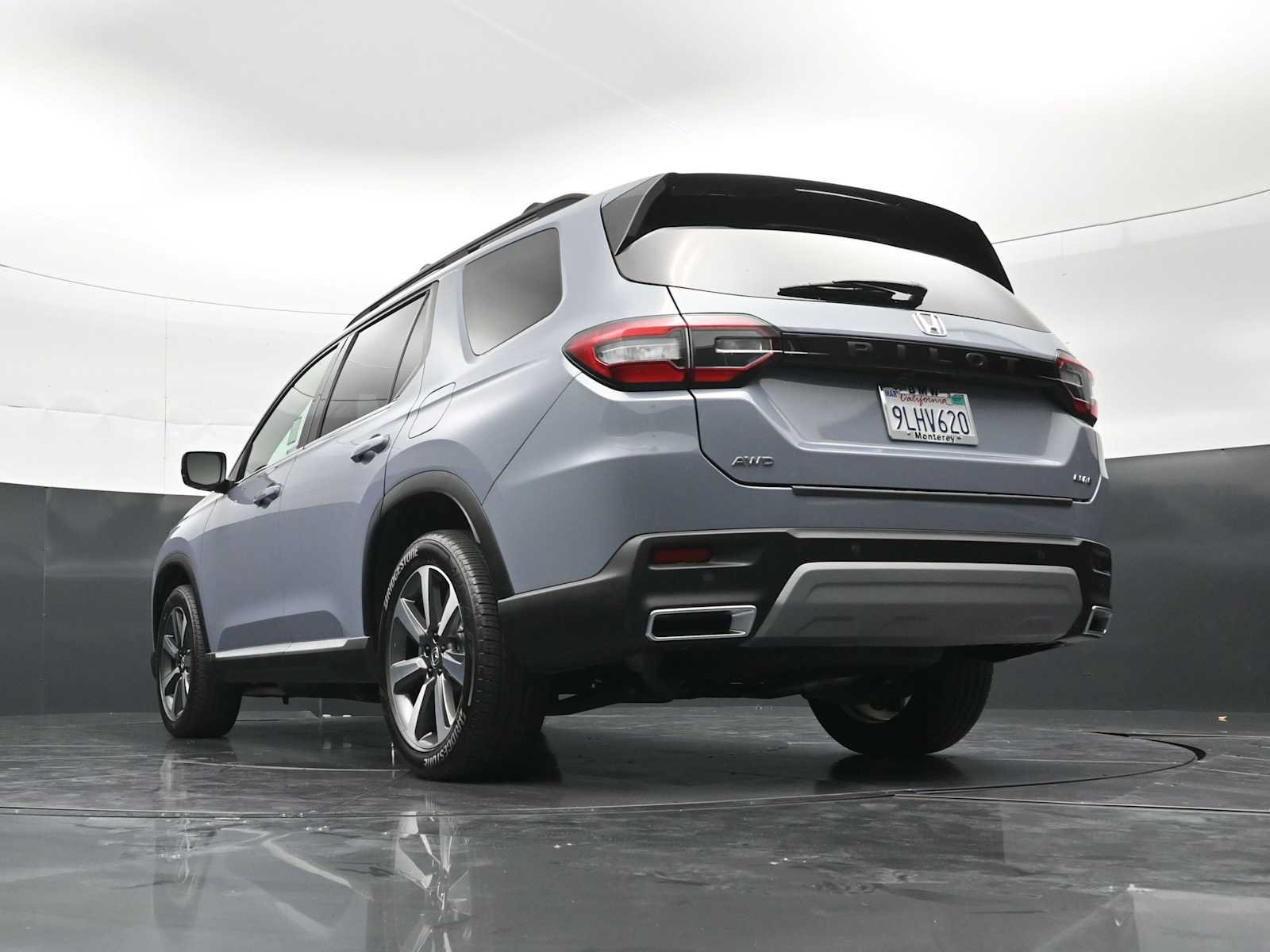 Used 2024 Honda Pilot Elite image 32