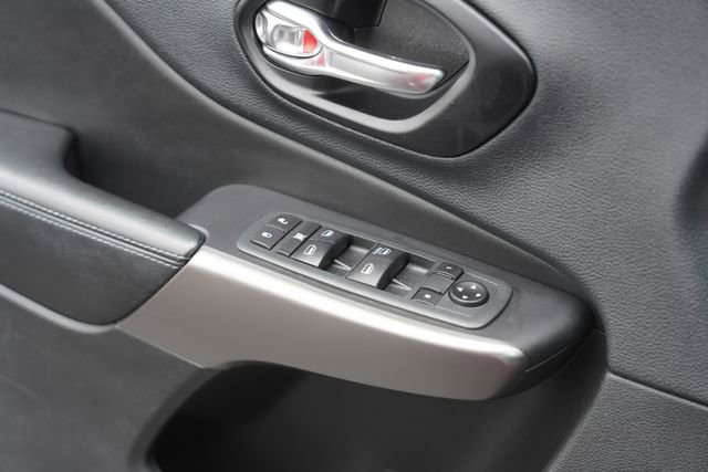 Used 2020 Jeep Cherokee Latitude image 29