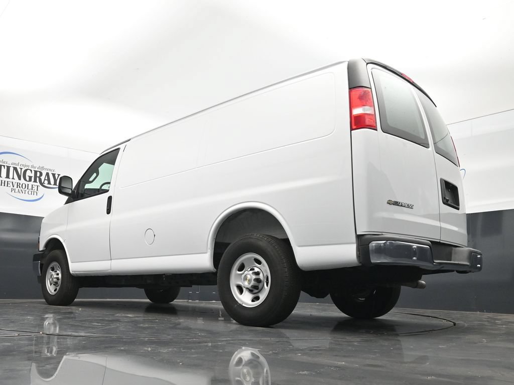 Certified 2025 Chevrolet Express 2500 w/ Driver Convenience Package RWD image 30