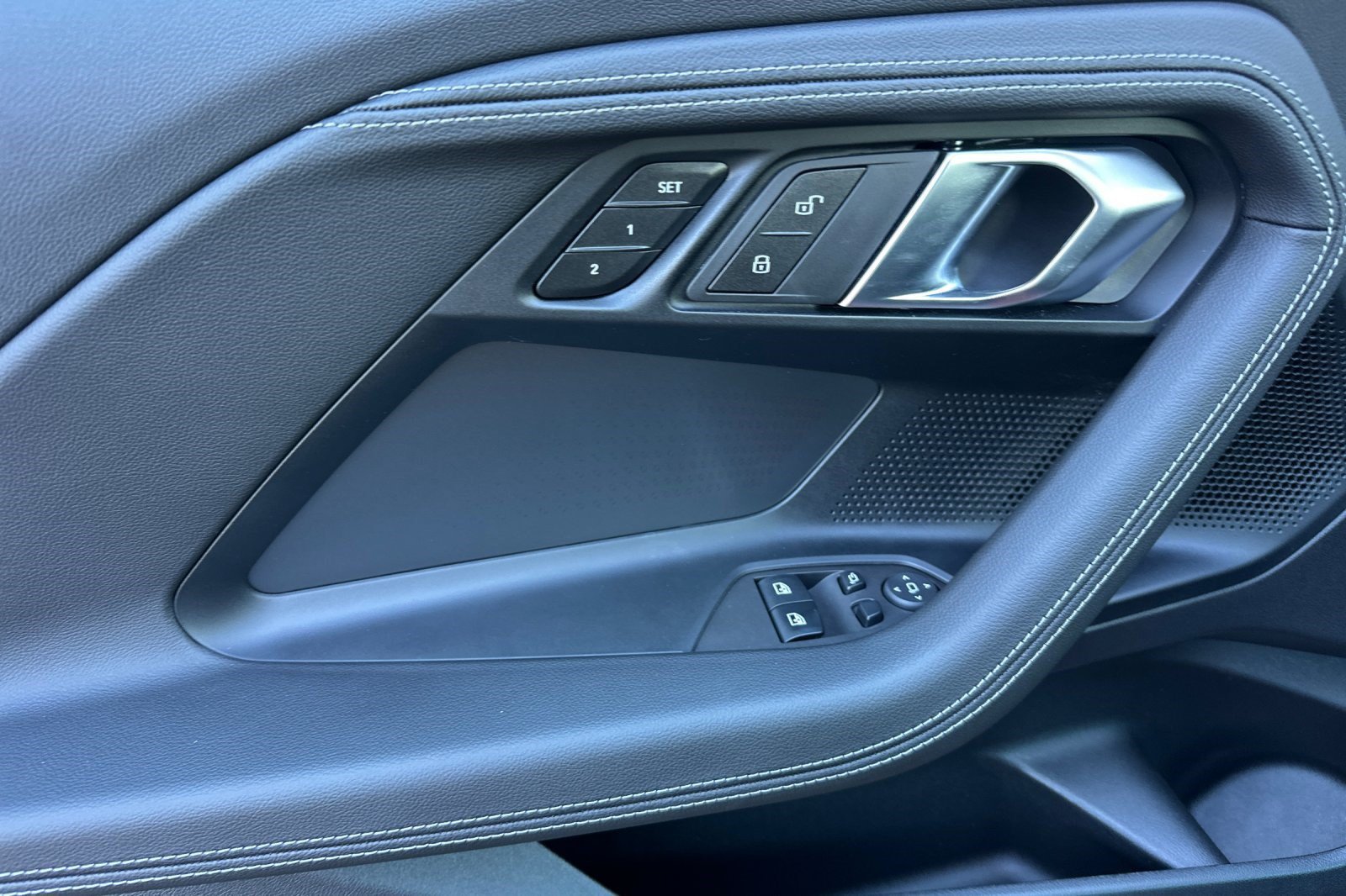 New 2026 BMW 230i Coupe w/ Premium Package RWD image 9