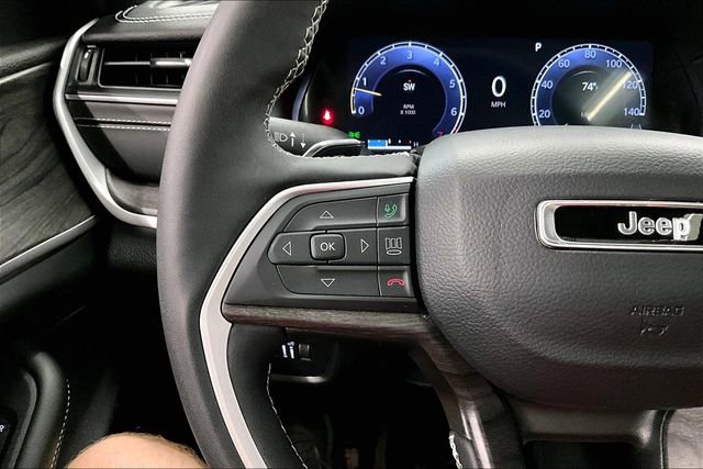 Used 2024 Jeep Grand Cherokee Limited w/ Trailer Tow Package image 27